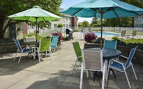 Cresthill Suites Syracuse